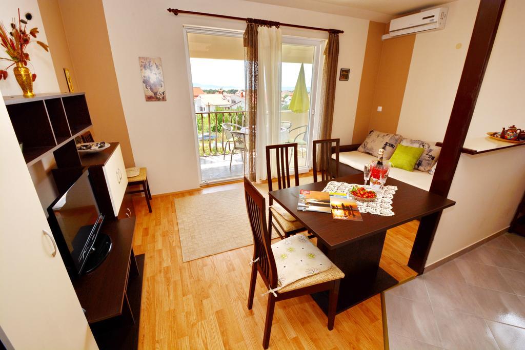 זאדאר Apartments Silvana Sunset View מראה חיצוני תמונה