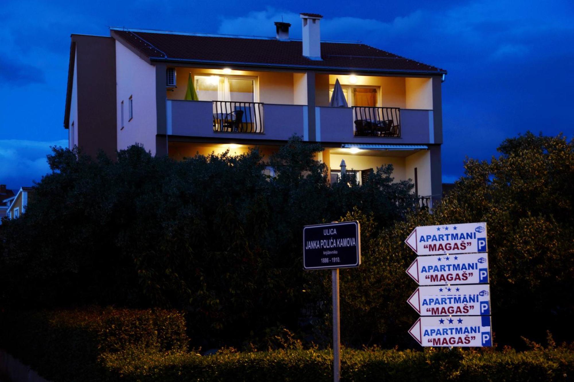 זאדאר Apartments Silvana Sunset View מראה חיצוני תמונה